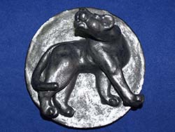 Florinda Ke Sophie, Rundrelief, Keramik, H-15 cm, B-15 cm, T-9 cm, 2012